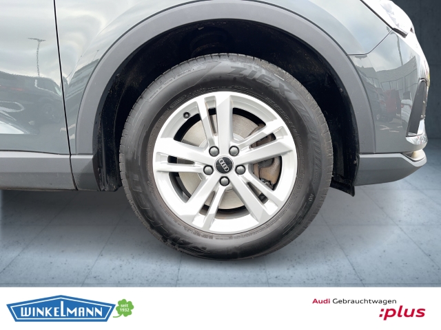 Audi - Q3 45 TFSIe S tronic AHK GRA NAVI PDC STANDKLIMA_8