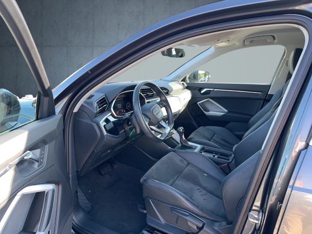 Audi - Q3 S line 35TFSI S tronic AHK GRA LED KAMERA NAVI_10