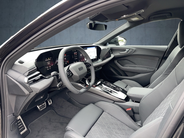 Audi - A5 Avant TFSI e-hybrid quattro edition one_10