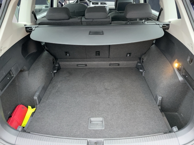 VW - Tiguan Allspace 1.5 Life ACC LED PANO NAVI KAMERA_14