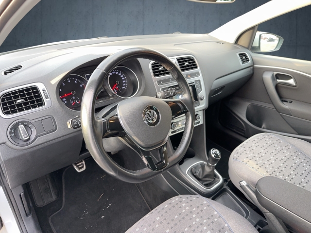 VW - Polo Allstar 1.2 TSI AHK LED PDC Klimaautom_10