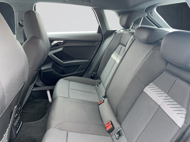 Audi - A3 Sportback advanced 35 TFSI ACC CarPlay PDC LED_13