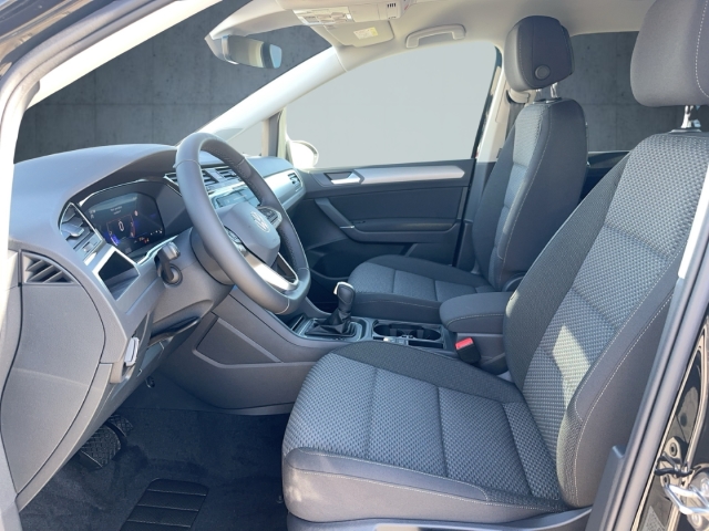 VW - Touran Comfortline 1.5TSI DSG ACC AHK LED KAMERA_10