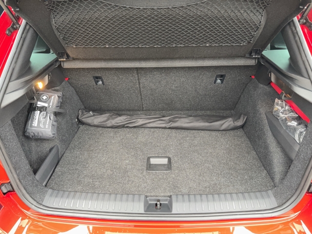 Skoda - Kamiq Monte Carlo 1.0 TSI PANO ACC LED SHZ SMART LINK_14