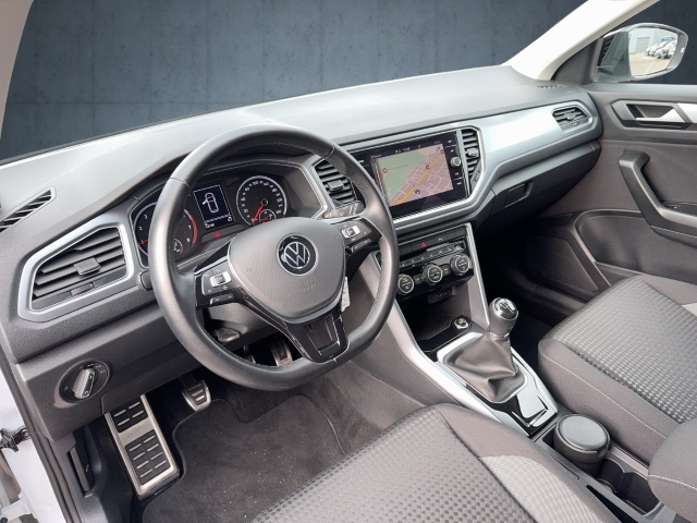 VW - T-Roc Active 1.0 TSI LED ACC PDC CARPLAY NAVI_10