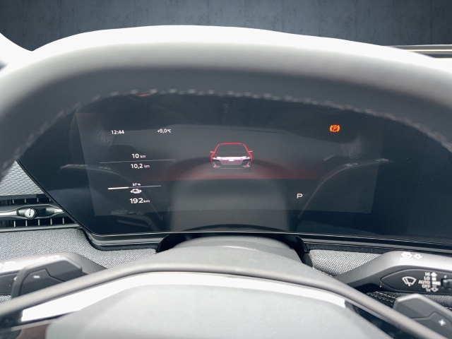 Audi - A6 Avant S line e-tron quattro ACC LED 360° NAVI_10