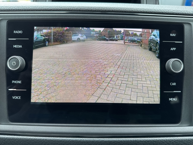 VW - Crafter Pritsche DOKA 35 lang GRA NAVI CARPLAY_14