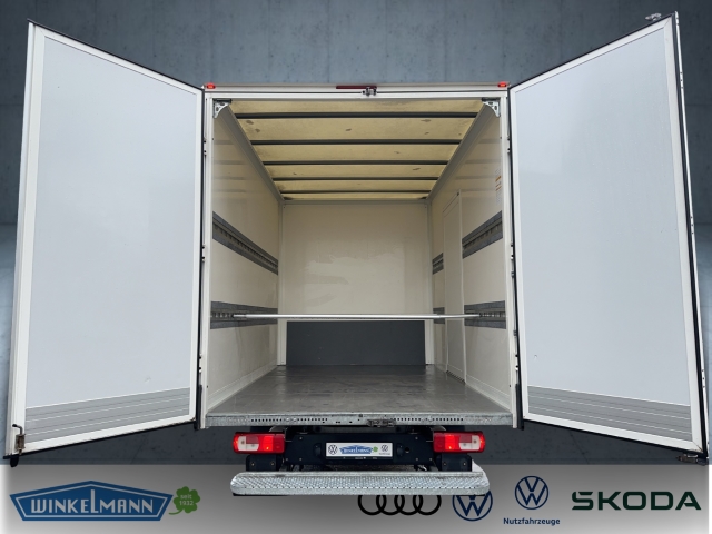 VW - Crafter extra hoher Koffer L3,50mxH 2,33mxB2,18m_4