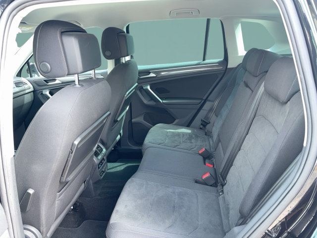 VW - Tiguan Highline 4Motion 2.0 TDI DSG ACC LED KAMERA_13