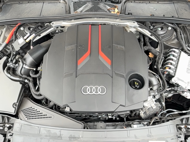 Audi - S5 Sportback COMPETITION EDITION PLUS PANO AHK_16