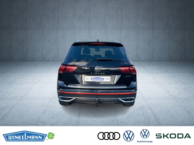 VW - Tiguan 2.0 TDI Elegance 4Motion DSG HUD StandHZG AHK-klappbar Navi Leder Digitales Cockpit_4