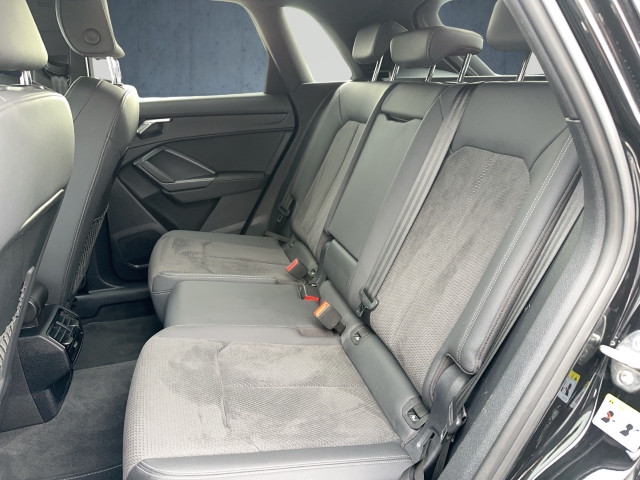 Audi - Q3 45 TFSI e S tronic ACC AHK LED KAMERA NAVI_13