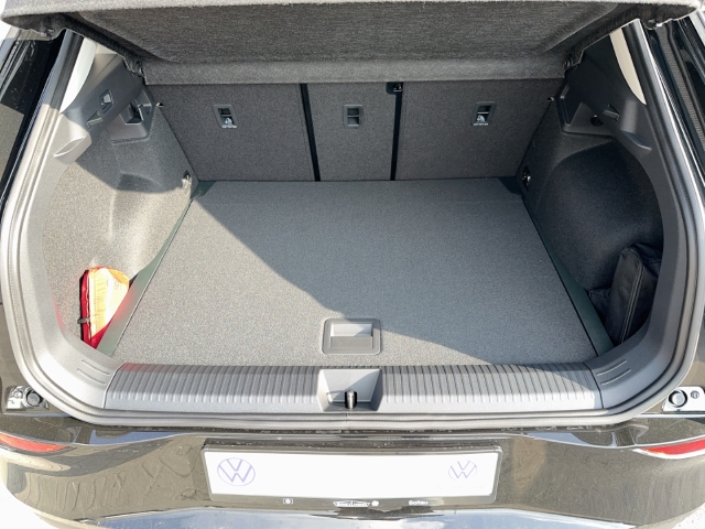 VW - T-Roc Style 1.5 eTSI DSG AHK ACC HEAD-UP MATRIX-LED_14