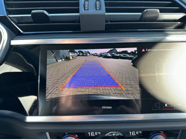 Audi - Q3 S line 35TFSI S tronic AHK GRA LED KAMERA NAVI_15