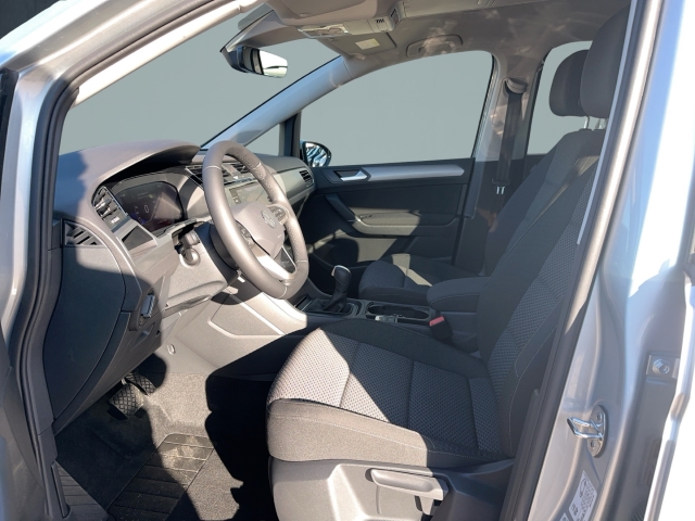 VW - Touran Comfortline 1.5TSI DSG ACC AHK LED KAMERA_10