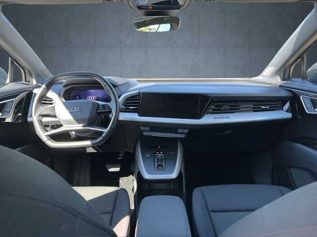 Audi - Q4 e-tron 35 S line ACC MATRIX KAMERA STANDKLIMA_12