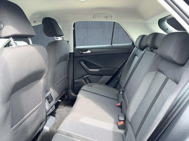 VW - T-Roc 1.5 TSI Life AHK ACC REAR VIEW LED NAVI_13