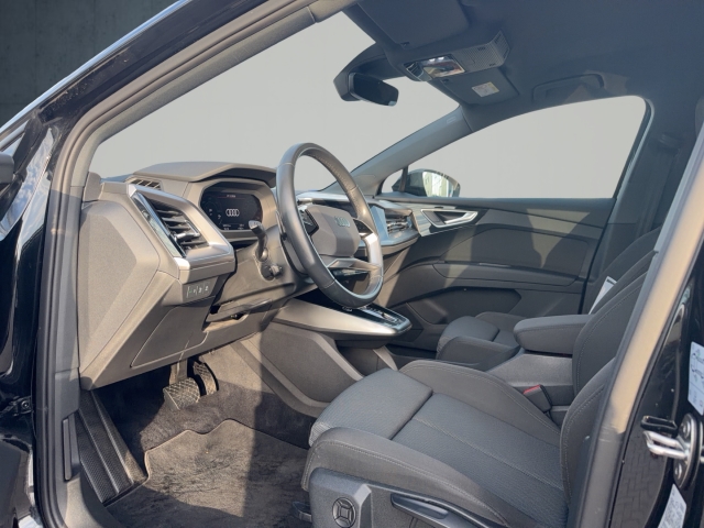 Audi - Q4 40 150 kW ACC MATRIX NAVI KAMERA STANDKLIMA_10