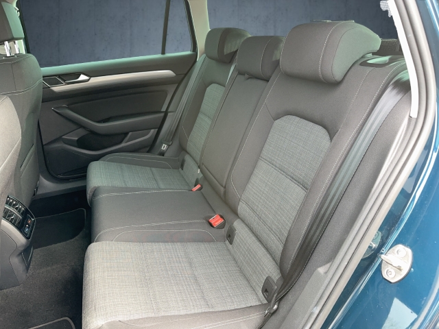 VW - Passat Variant 1.5 TSI Business DSG AHK ACC PDC LED NAVI_13