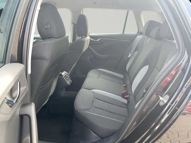 Skoda - Kamiq 1.0 TSI Style DSG FRONT ASSIST AHK GRA NAVI LED_13