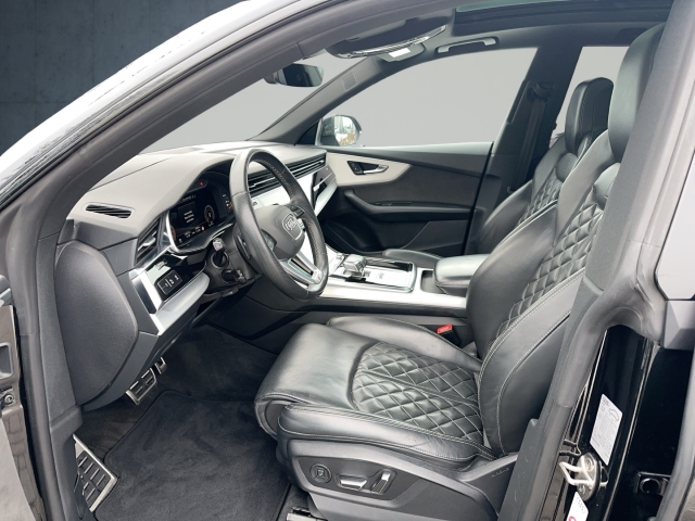 Audi - Q8 50 3.0 TDI quattro S line AHK HD MATRIX-LED STANDH._10