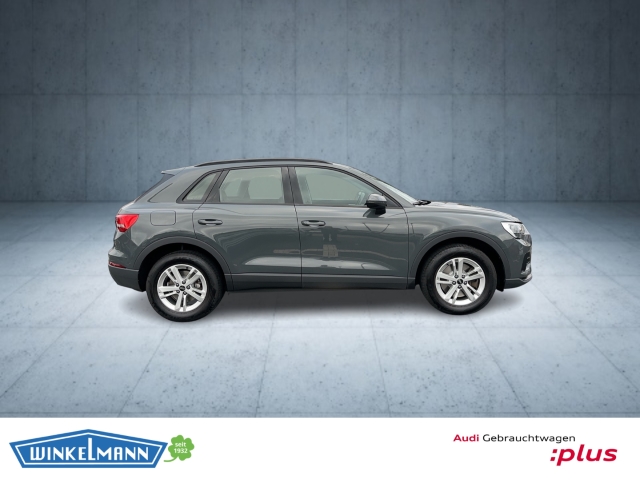 Audi - Q3 45 TFSIe S tronic AHK GRA NAVI PDC STANDKLIMA_7