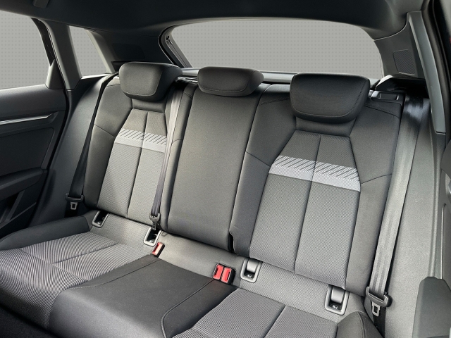 Audi - A3 Sportback S line 35 TDI ACC MATRIX NAVI PANO_9