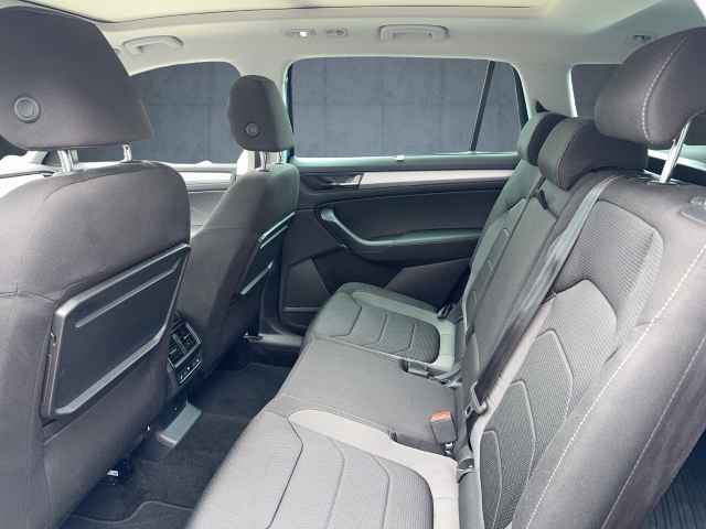 Skoda - Kodiaq CLEVER 2.0 TDI KAMERA ACC PANO MATRIX NAVI_13