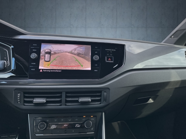 VW - Polo GTI 2.0 TSI DSG ACC LED KAMERA PDC NAVI_12