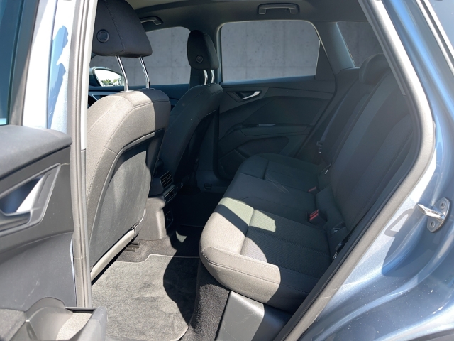 Audi - Q4 e-tron 35 S line ACC MATRIX KAMERA STANDKLIMA_13