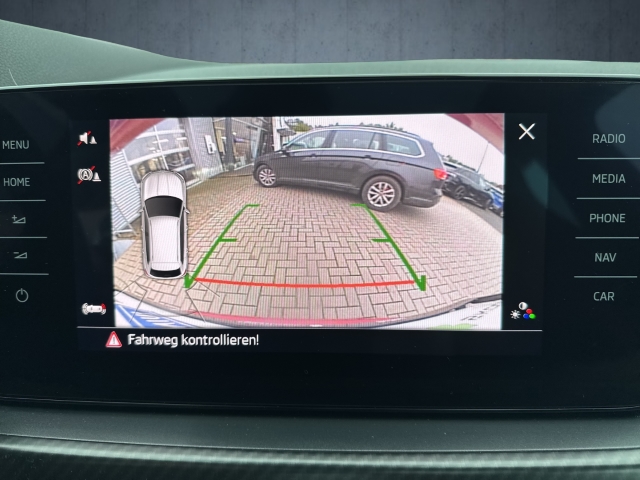 Skoda - Kamiq Monte Carlo 1.0 TSI PANO ACC LED SHZ SMART LINK_16