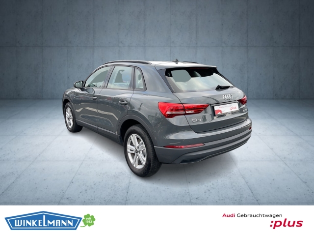 Audi - Q3 45 TFSIe S tronic AHK GRA NAVI PDC STANDKLIMA_3