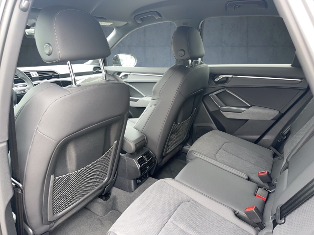 Audi - Q3 S line 40 TFSI quattro MATRIX AHK KAMERA_13