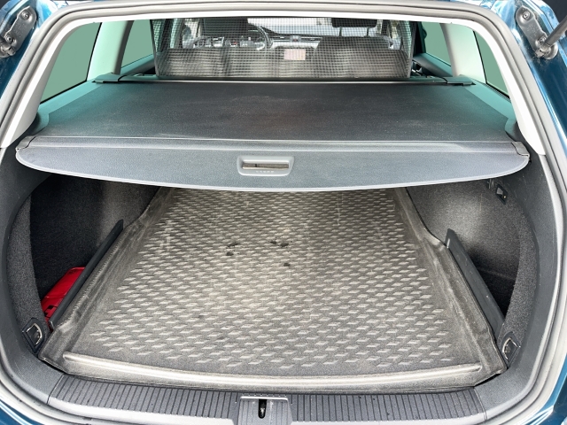 VW - Passat Variant 1.5 TSI Business DSG AHK ACC PDC LED NAVI_14