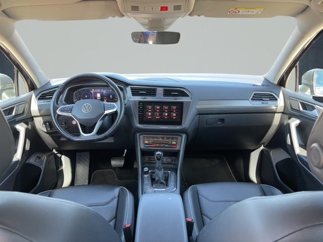 VW - Tiguan Allspace 4Motion Life 2.0 TDI DSG AHK ACC PDC LED_12