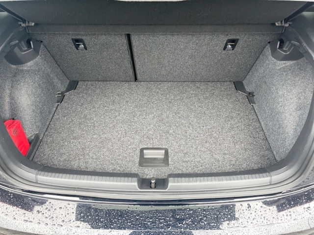 VW - Polo GTI 2.0 TSI DSG Navi LED ACC Apple CarPlay Android Auto_14