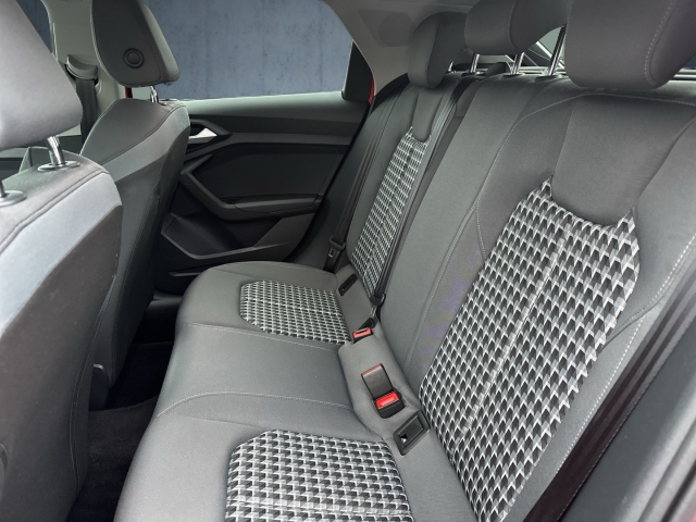 Audi - A1 Sportback advanced 30 TFSI ACC LED CARPLAY_14