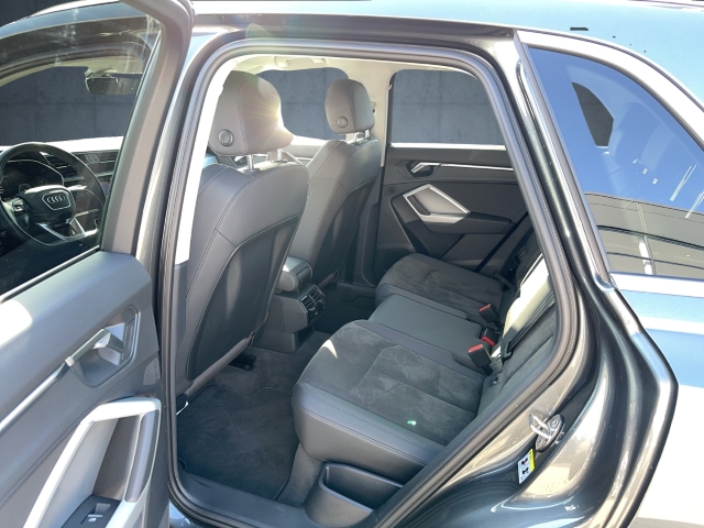 Audi - Q3 S line 35TFSI S tronic AHK GRA LED KAMERA NAVI_13