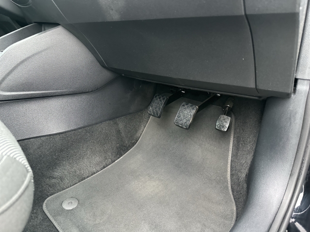 Audi - Q2 advanced 30 TDI FAHRSCHULE PDC GRA KAMERA_15