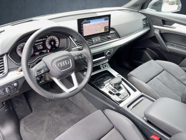 Audi - Q5 advanced 50 TFSI e quattro ACC MATRIX AHK_10