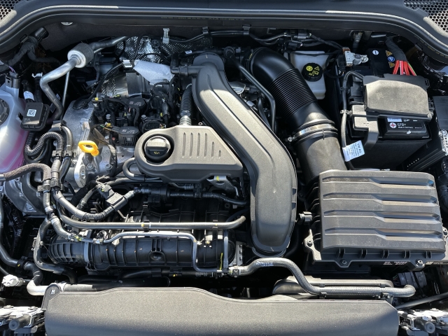 Skoda - Kamiq Monte Carlo 1,5 TSI DSG ACC MATRIX NAVI PANO AHK_16