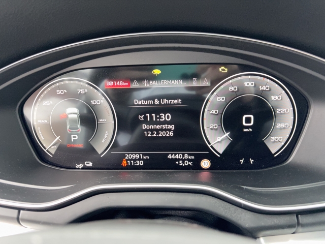 Audi - Q5 advanced 50 TFSI e quattro ACC MATRIX AHK_11