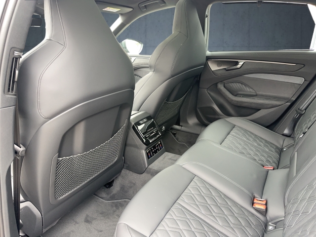 Audi - A6 2.0 TDI quattro S line Tech pro Pano u.v.m._13