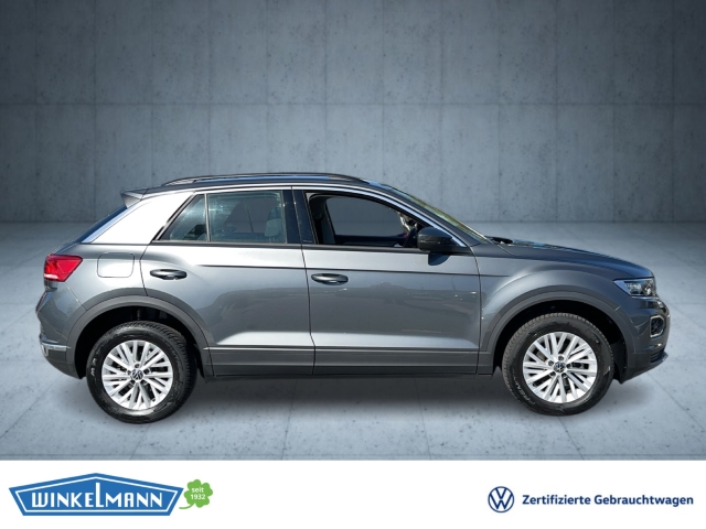 VW - T-Roc Style 1.5 TSI DSG ACC PDC LED NAVI LANE ASSIST_7