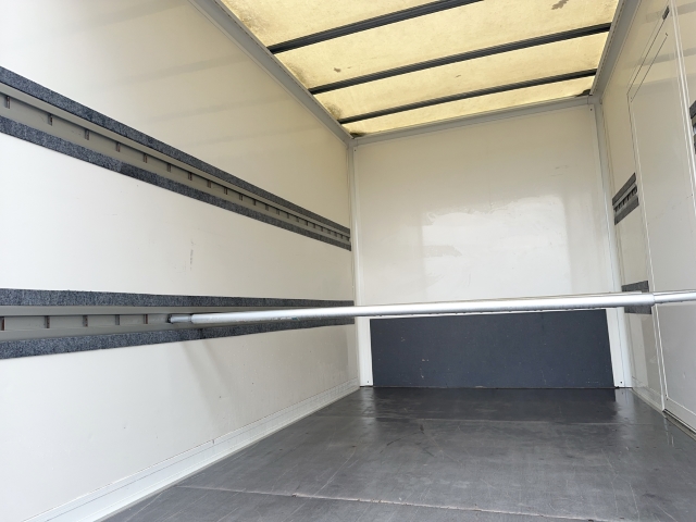 VW - Crafter extra hoher Koffer L3,50mxH 2,33mxB2,18m_12